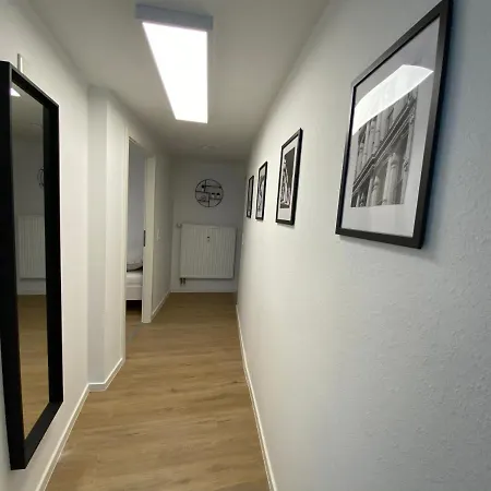 ☆fewo Altes Kino - Modern - Quiet - 65m² - Tv - Netflix - Wlan☆ *